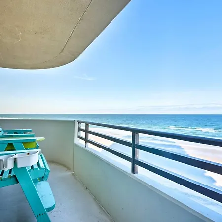 Oceanfront Daytona Beach Condo Near Boardwalk!